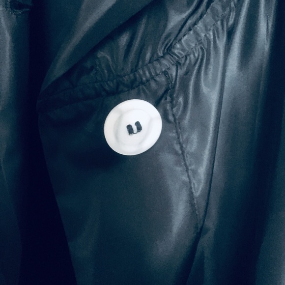 Zara lightweight windbreaker jacket - Picture 2 of 5